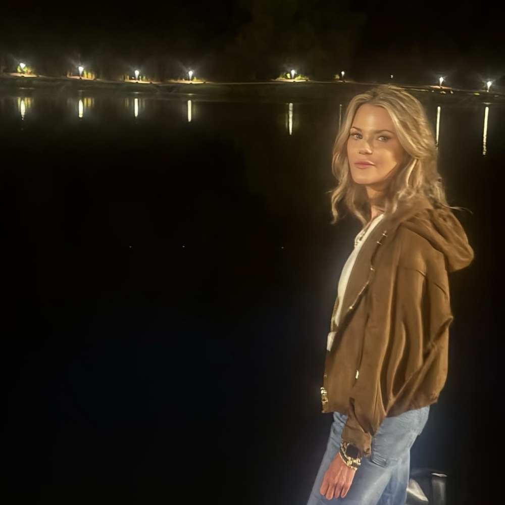 Meet your Posher, Lindsay